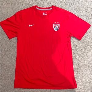 NIKE USA SOCCER T-SHIRT
